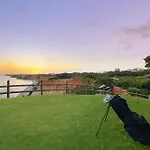 Pine Cliffs Gardens מלון 5*
