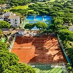 מלון Pine Cliffs Gardens 5*