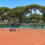 Pine Cliffs Gardens 5* אלבופיירה