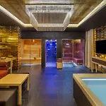 מלון Pine Cliffs Gardens 5*