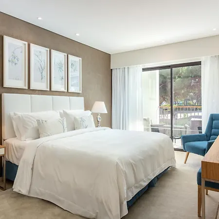 Pine Cliffs Gardens アルブフェイラ