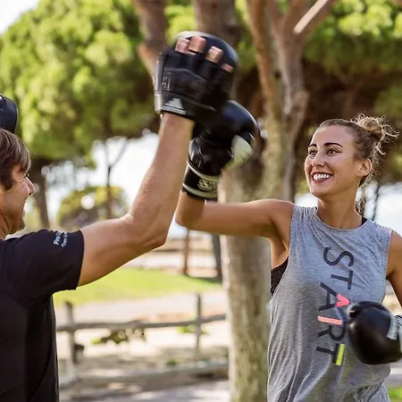 Pine Cliffs Gardens 5* アルブフェイラ