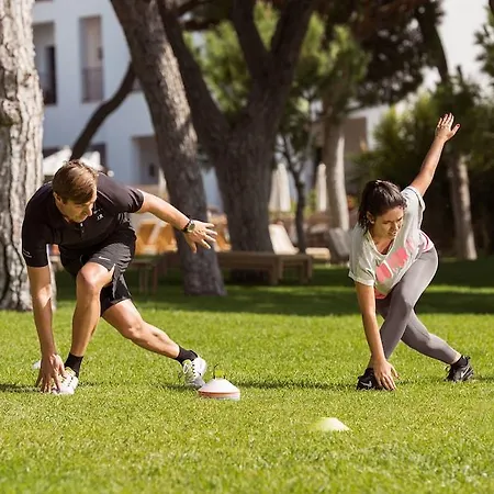 Pine Cliffs Gardens ホテル アルブフェイラ