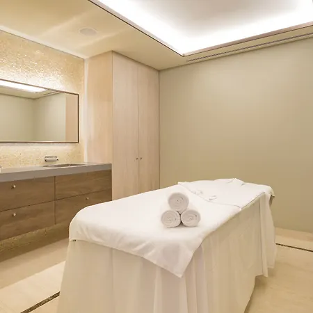 Pine Cliffs Gardens فندق البوفيرا