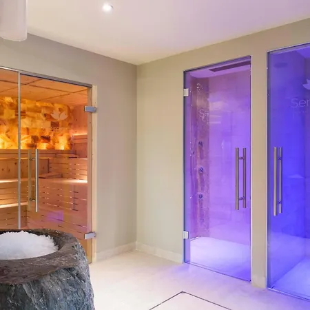 Pine Cliffs Gardens Szálloda 5*