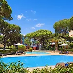 Pine Cliffs Gardens فندق