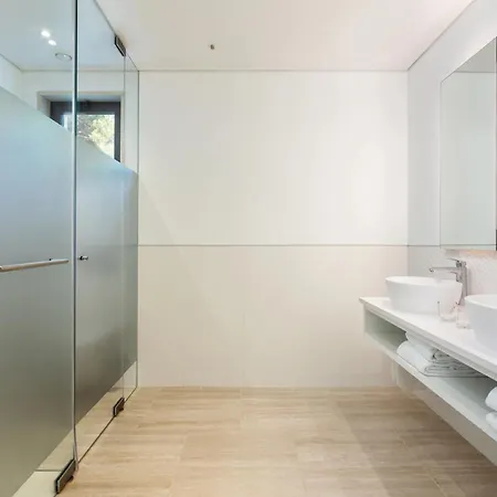 Pine Cliffs Gardens Отель