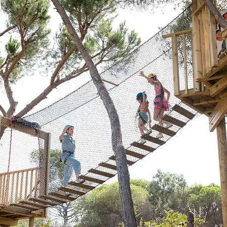 Pine Cliffs Gardens Албуфейра