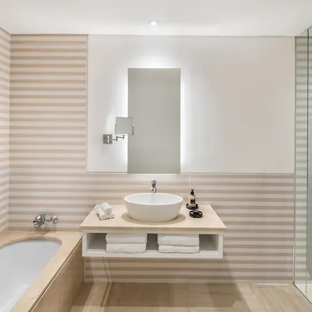 Pine Cliffs Gardens Отель 5*
