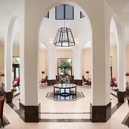 Pine Cliffs Gardens 5* Албуфейра