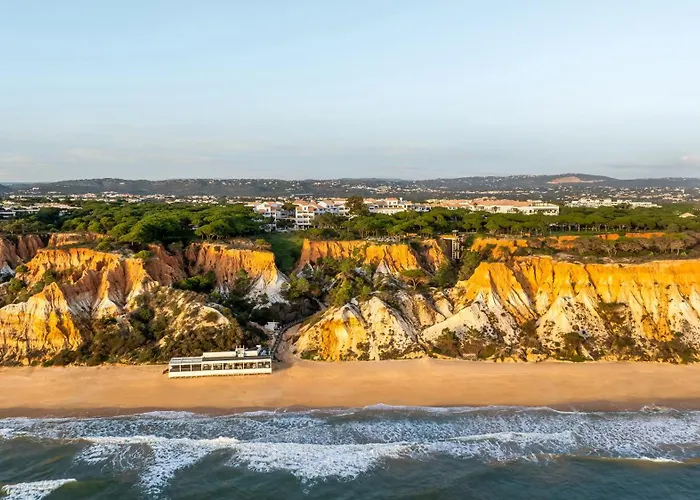 Pine Cliffs Gardens Hotel