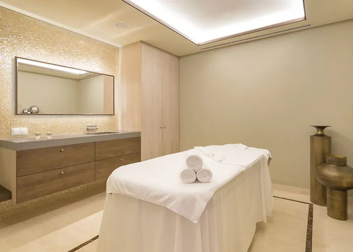 Pine Cliffs Gardens Hotel Albufeira